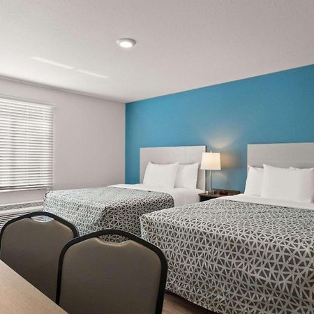 Woodspring Suites Ґрілі Екстер'єр фото