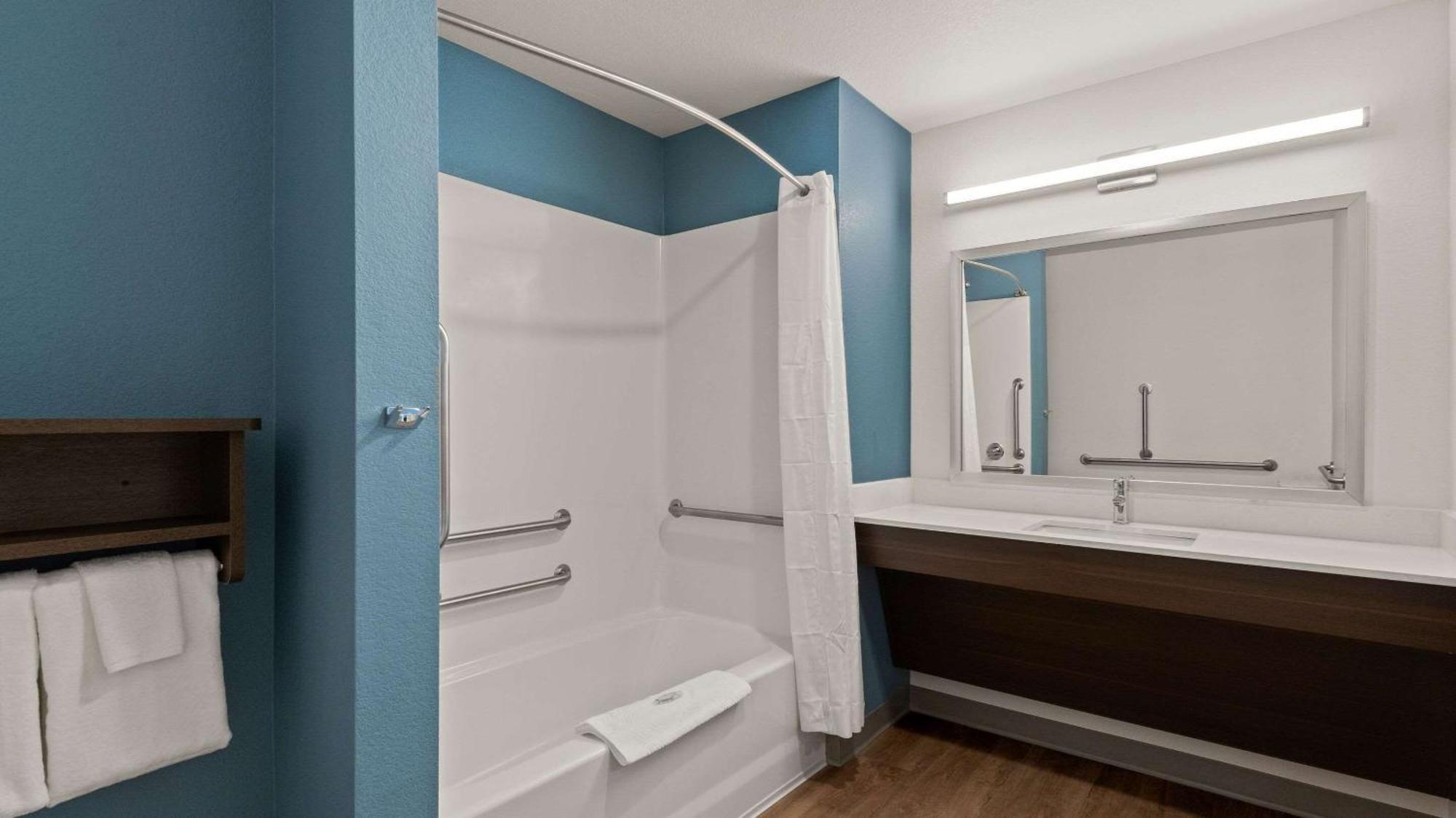 Woodspring Suites Ґрілі Екстер'єр фото