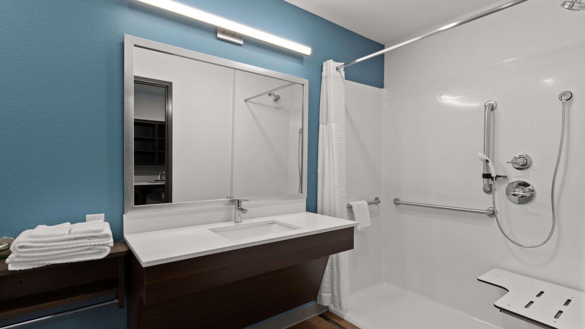 Woodspring Suites Ґрілі Екстер'єр фото